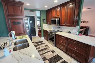 1416 Pinewood Hills Ct, Spring Hill, FL 34606 - Photo 4