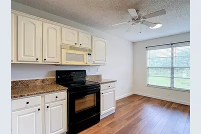 7807 Hardwick Drive #123, New Port Richey, FL 34653 - Photo 18