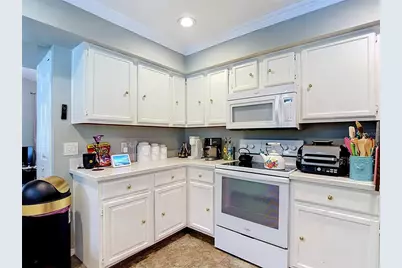 4119 Castle Avenue, Spring Hill, FL 34609 - Photo 18