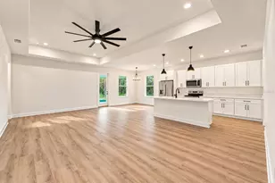 12469 Albany Rd, Weeki Wachee, FL 34614 - Photo 4