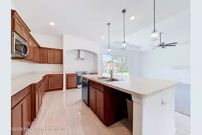 10389 Marvista Court, Weeki Wachee, FL 34614 - Photo 26