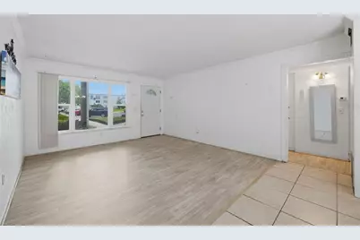 2434 Australia Way E #10, Clearwater, FL 33763 - Photo 4