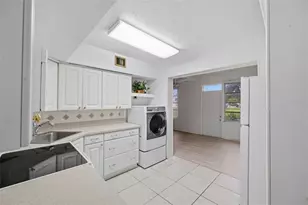 2434 Australia Way E, Clearwater, FL 33763 - Photo 6
