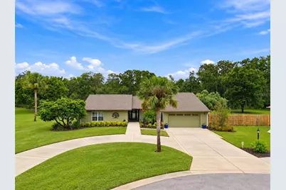 8985 Fairchild Court, New Port Richey, FL 34654 - Photo 2