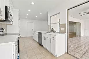 9601 Noble Ct, New Port Richey, FL 34655 - Photo 14