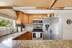7130 Hollybay Rd, New Port Richey, FL 34653 - Photo 16