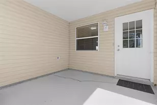 17382 SE 93rd Retford Terrace, The Villages, FL 32162 - Photo 6