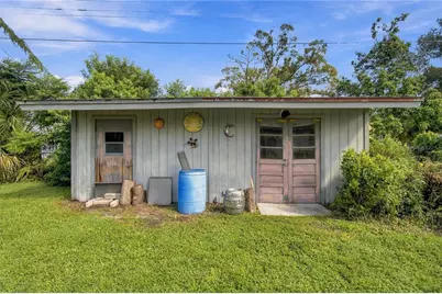 2607 Westhigh Avenue, Tampa, FL 33614 - Photo 16