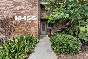 10455 Carrollbrook Ct, Tampa, FL 33618 - Photo 1