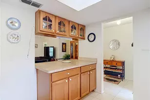 2546 Oakleaf Ln, Clearwater, FL 33763 - Photo 14