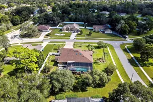 13162 Roseanna Dr, Spring Hill, FL 34609 - Photo 70