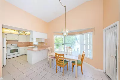 812 High Point Court, Tarpon Springs, FL 34689 - Photo 12