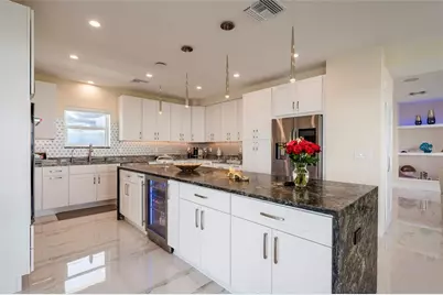 1365 Snell Isle Boulevard NE #9A, Saint Petersburg, FL 33704 - Photo 16