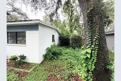 2003 E Clinton Street, Tampa, FL 33610 - Photo 2