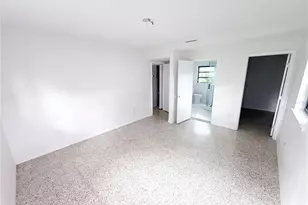 2003 E Clinton St, Tampa, FL 33610 - Photo 18