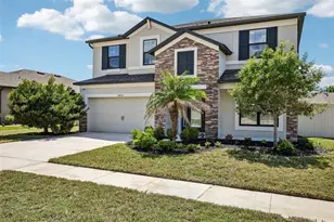 18576 Obregan Dr, Spring Hill, FL 34610 - Photo 2