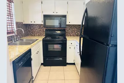 5245 Amulet Drive #207, New Port Richey, FL 34652 - Photo 6