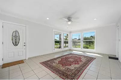 2001 N Oleander Avenue, Daytona Beach, FL 32118 - Photo 10