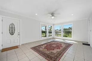 2001 N Oleander Ave, Daytona Beach, FL 32118 - Photo 10