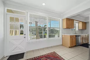 2001 N Oleander Ave, Daytona Beach, FL 32118 - Photo 16