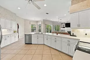 8405 Maybelle Dr, Weeki Wachee, FL 34613 - Photo 24