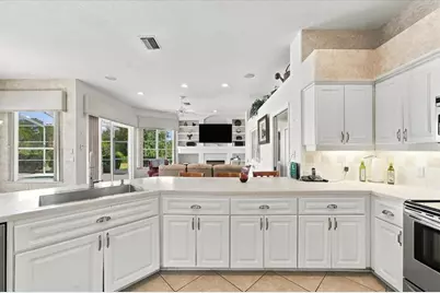 8405 Maybelle Drive, Weeki Wachee, FL 34613 - Photo 20