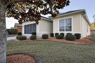 10127 Tria Dr, Weeki Wachee, FL 34613 - Photo 1