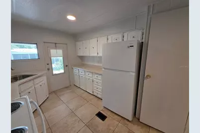 8453 Highpoint Boulevard, Brooksville, FL 34613 - Photo 6