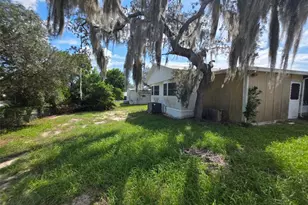 8453 Highpoint Blvd, Brooksville, FL 34613 - Photo 20