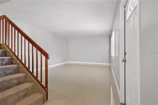 5224 Cedarbend Dr, Fort Myers, FL 33919 - Photo 10