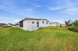 12117 Cartwright Dr, Hudson, FL 34667 - Photo 32