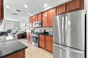 10643 Marsha Dr, New Port Richey, FL 34655 - Photo 4
