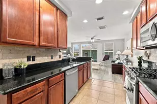 10643 Marsha Dr, New Port Richey, FL 34655 - Photo 6
