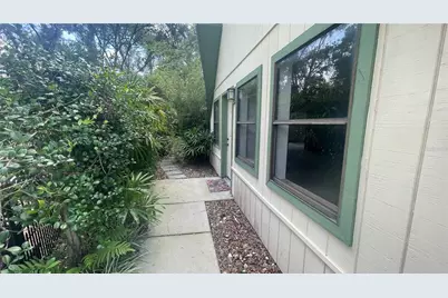 21004 Negril Court, Lutz, FL 33558 - Photo 4