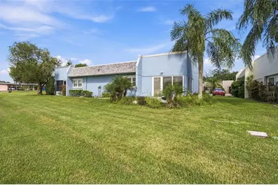3856 Trophy Boulevard #2, New Port Richey, FL 34655 - Photo 32