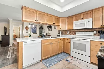 3856 Trophy Boulevard #2, New Port Richey, FL 34655 - Photo 12