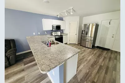 12020 Pine Warbler Avenue, Weeki Wachee, FL 34614 - Photo 4