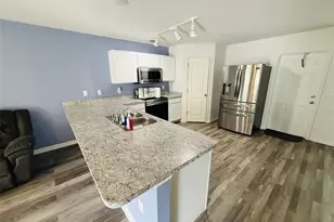 12020 Pine Warbler Ave, Weeki Wachee, FL 34614 - Photo 4