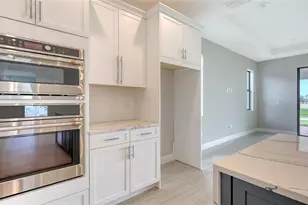 14517 Coastal Woodland Ln, Parrish, FL 34219 - Photo 4