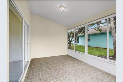 11829 Ivywood Place, New Port Richey, FL 34654 - Photo 32