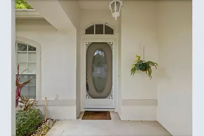 11829 Ivywood Place, New Port Richey, FL 34654 - Photo 2