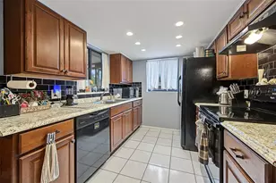 7234 Ashwood Dr, Port Richey, FL 34668 - Photo 10