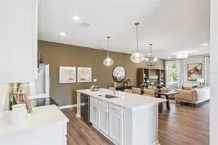 2290 Red Pine Ct, Eustis, FL 32726 - Photo 6