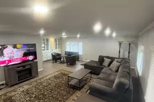 7350 Thorpp Ave, Brooksville, FL 34613 - Photo 2
