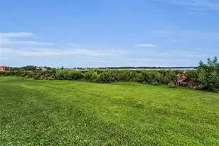1813 Mariner Dr, Tarpon Springs, FL 34689 - Photo 50