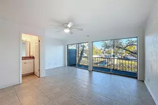 9201 Tudor Dr, Tampa, FL 33615 - Photo 18