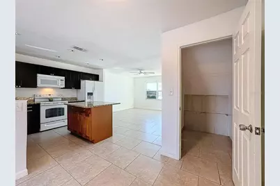 9201 Tudor Drive #C212, Tampa, FL 33615 - Photo 16