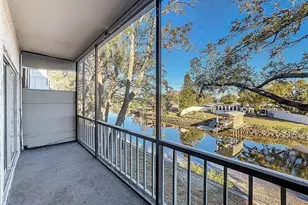 9201 Tudor Dr, Tampa, FL 33615 - Photo 22