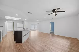7422 Balsam St, Spring Hill, FL 34606 - Photo 18