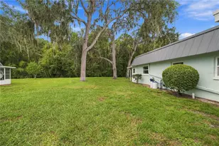 11733 Bayonet Ln, New Port Richey, FL 34654 - Photo 14